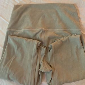 Lululemon Wunder Under High Rise 28”